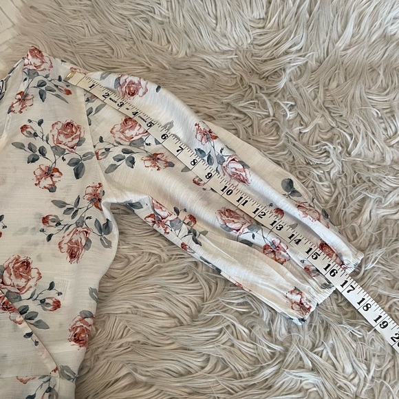 NWT | Chicwish Floral Top - Picture 9 of 15